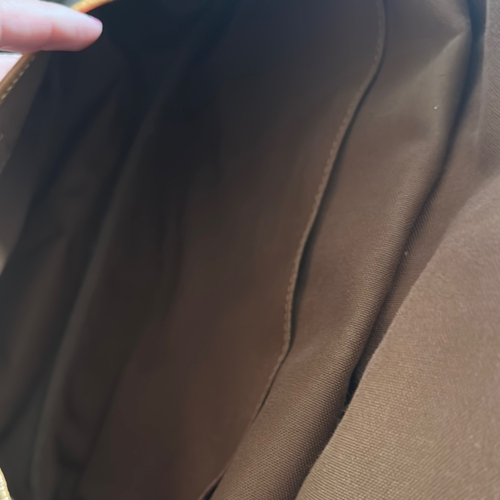 Louis Vuitton Brown Tan Monogram Messenger Bag - Picture 15 of 16